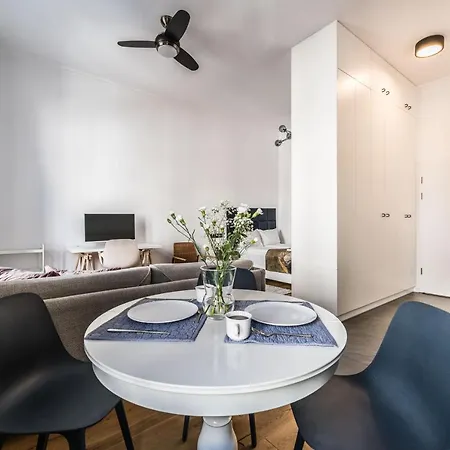Apartment Rent Like - Garbary 32 Poznan