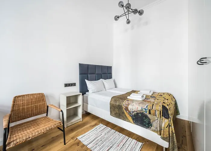 Rent Like - Garbary 32 Apartamento