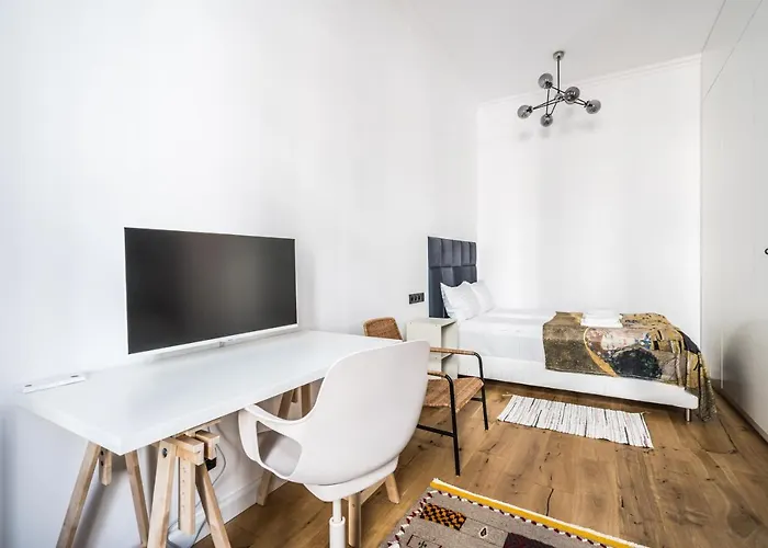 Rent Like - Garbary 32 * Poznań